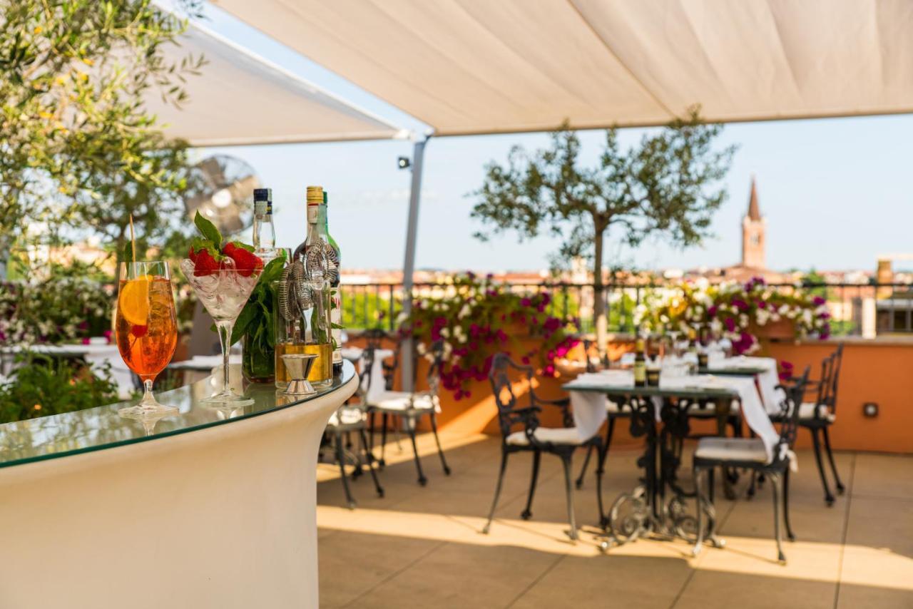 Due Torri Hotel Verona Bagian luar foto
