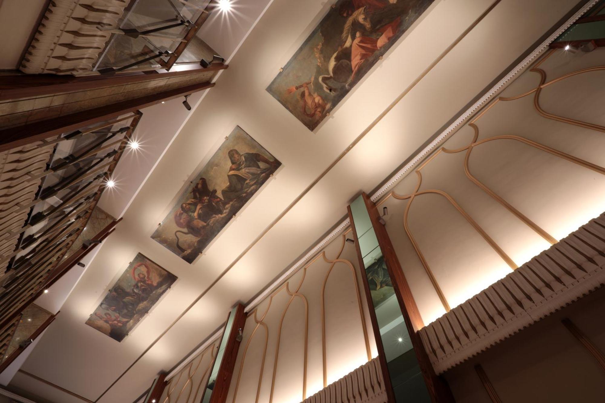Due Torri Hotel Verona Bagian luar foto