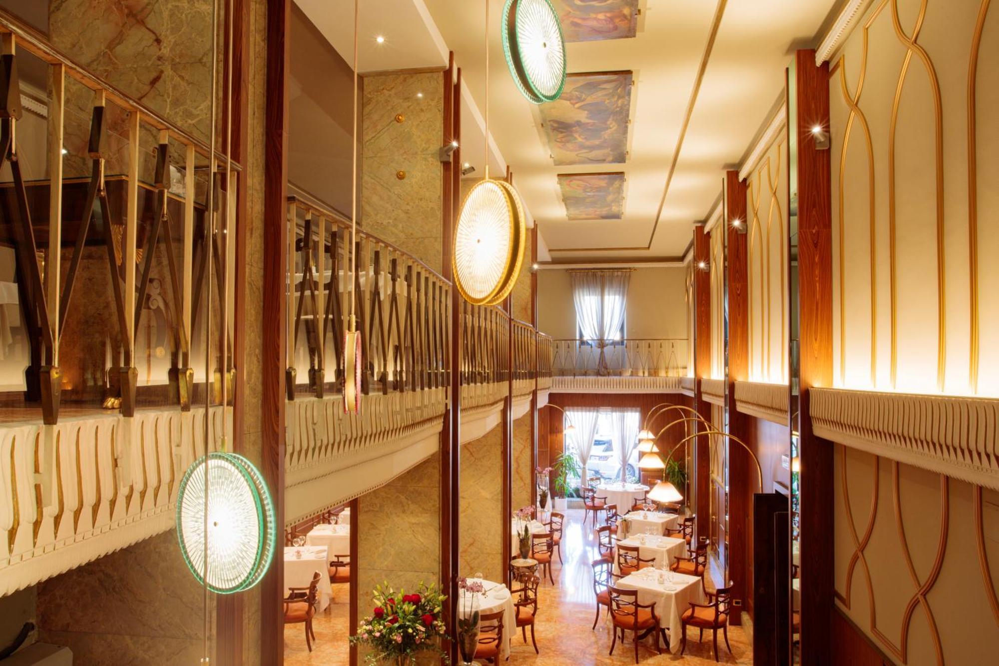 Due Torri Hotel Verona Bagian luar foto