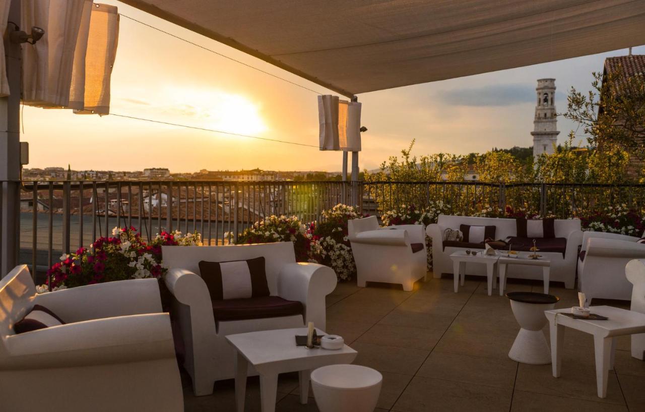 Due Torri Hotel Verona Bagian luar foto