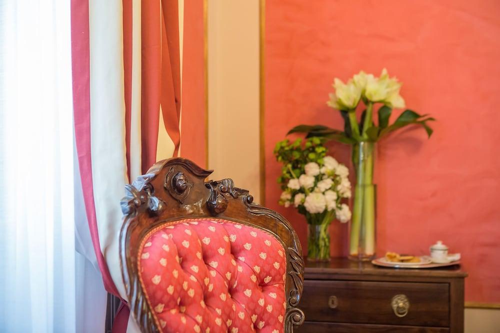 Due Torri Hotel Verona Bagian luar foto